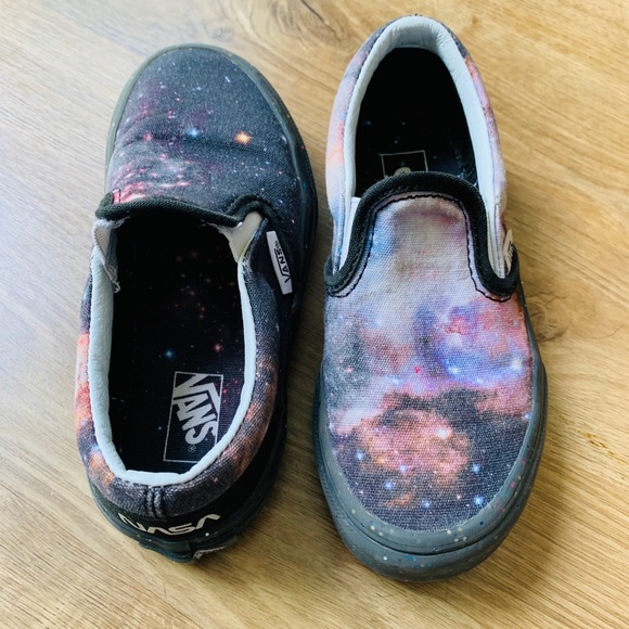 Vans Other - Vans Limited NASA Kids Slide On Sneakers Sz 11